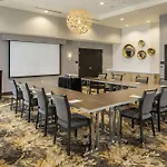 Hilton Garden Inn Pittsburgh Airport