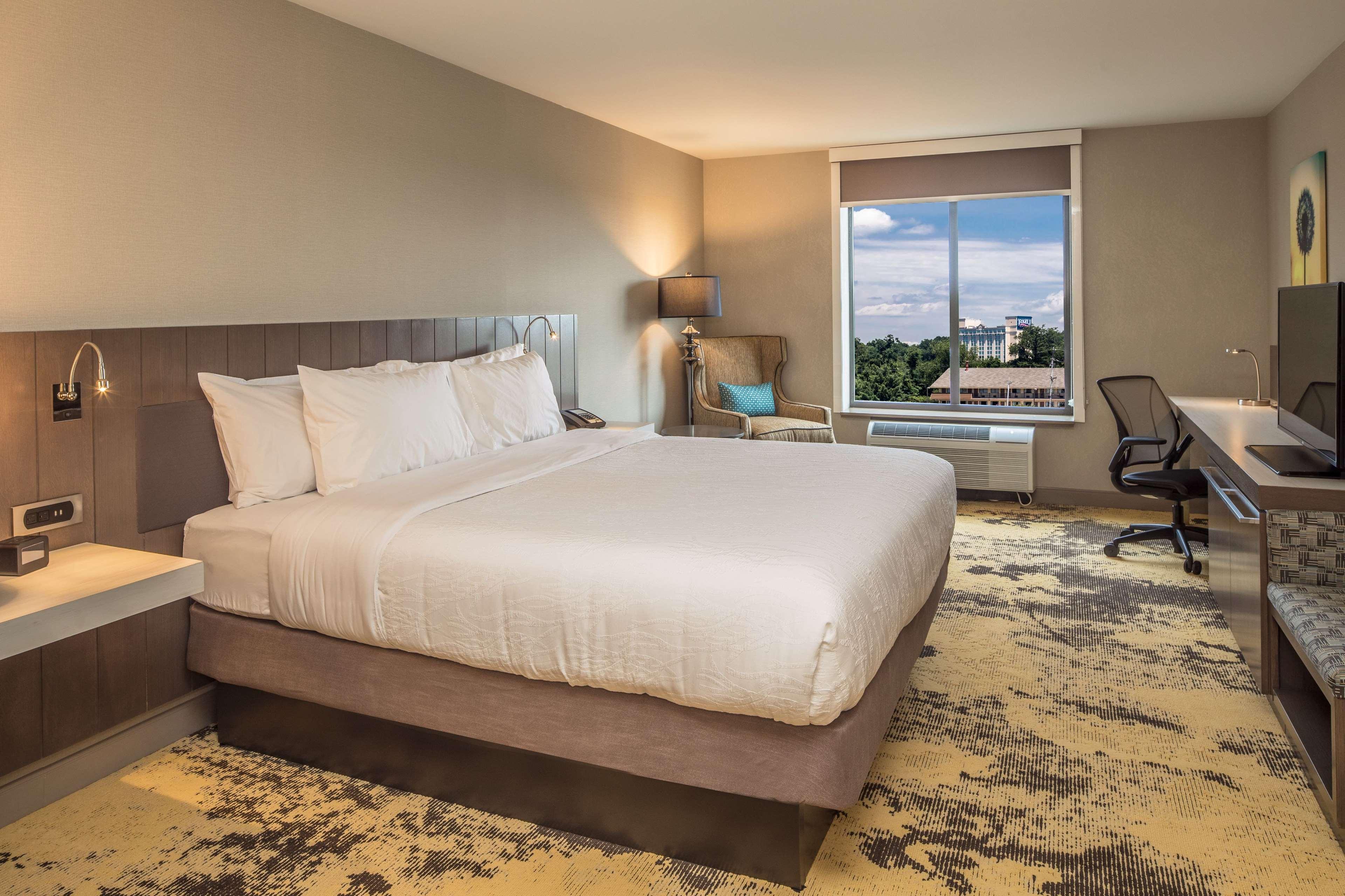 Hilton Garden Pittsburgh Airport