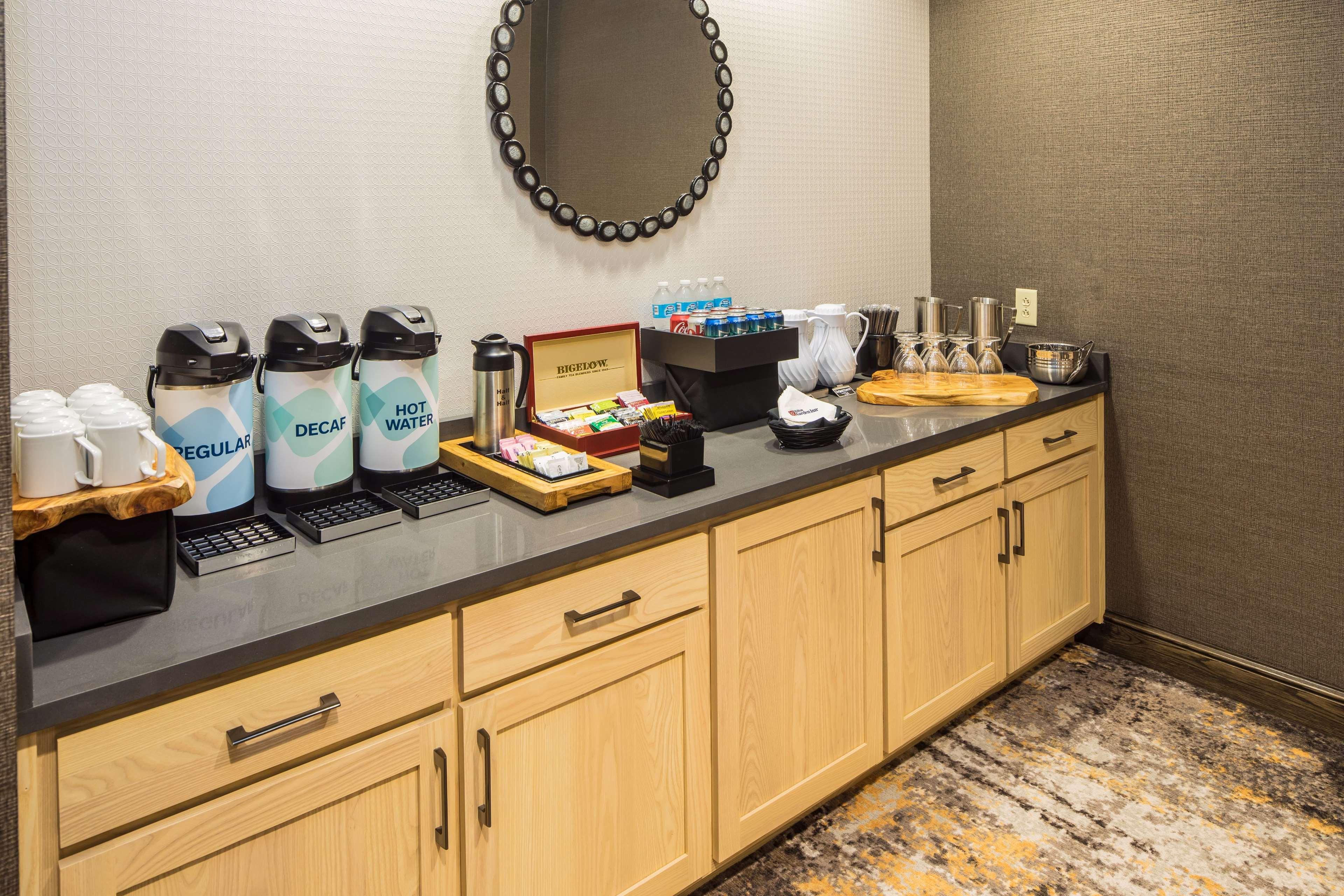 Hilton Garden Pittsburgh Airport 3* Moon Township